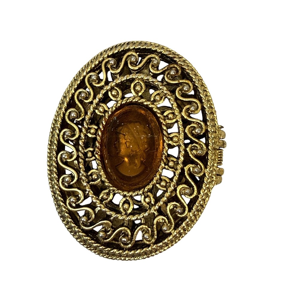 Vintage Ornate Gold Tone Filigree Amber Glass Cameo‎ Oval Locket Pendant Jewelry